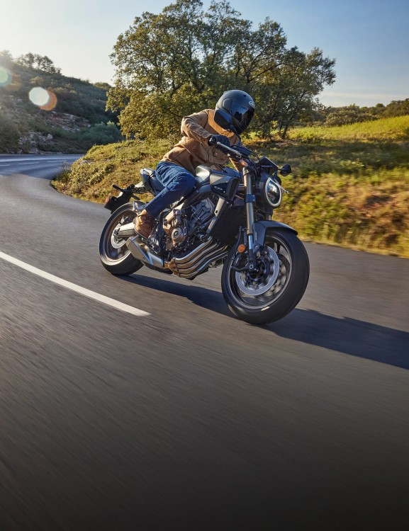 2026-cb650r-e-clutch-product-page-header-mobile-1600-x-2080